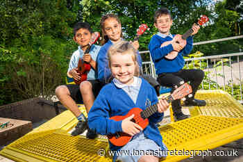 Accrington school pupils show off musical talents on ukulele