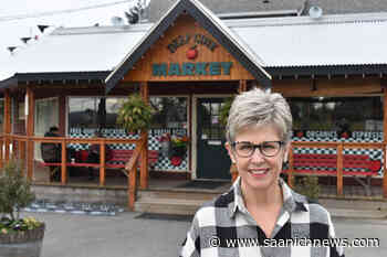 Deep Cove Market owner calls on North Saanich to park new parallel parking measures – Saanich News - Saanich News