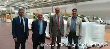 Visita dell'assessore Spinelli assieme al presidente di Confindustria Manzana Arco: la Fedrigoni cresce e conferma la sua volontà di rimanere sul territorio - Ufficio Stampa