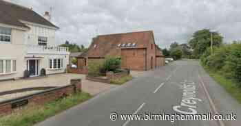 Road closes after trapped in hole - updates - Birmingham Live