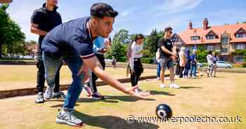 Bowls, friendship and a sense of belonging as asylum seekers are shown the crown green ropes