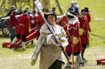 In Pictures: History buffs get fired up for festival