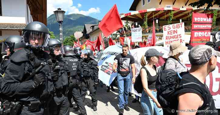 Demonstrationszug gegen G7 wieder am Ausgangsort angekommen