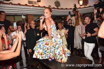 Capri, tutti già pazzi per J.Lo camere fino a 18mila euro per il week-end di fine luglio - Capri Press