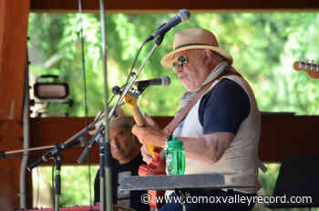 TALES FROM MUSICFEST: Dialing in an old-time radio show - Comox Valley Record