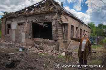 Russia pushes to block second city in eastern Ukraine - Ealing Times