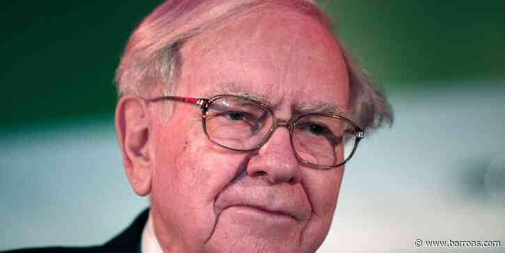 Berkshire Hathaway Stock Hit Hard in June. Warren Buffett Is Probably Unfazed. - Barron's