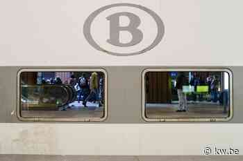 Man uit Deerlijk (47) zwaar toegetakeld door groep jongeren op de trein: “In het passeren deelden ze zomaar wat slagen uit” - KW.be - KW.be