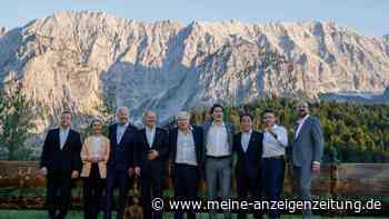 G7-Gipfel: Staatschefs schließen ersten Tag mit Foto an Merkel-Obama Holzbank ab