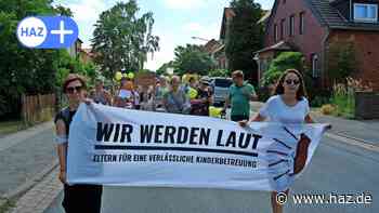 Barsinghausen: Eltern demonstrieren für bessere Betreuung in Kitas - HAZ