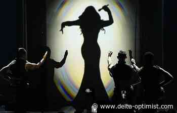 Stars use BET Awards stage to criticize Roe v. Wade ruling - Delta Optimist