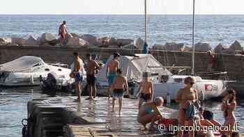 Trieste, il nipote si tuffa al Cedas: 2 mila euro di multa al nonno pensionato - Il Piccolo