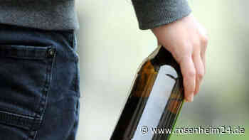 Zu betrunken, um zu sprechen: Mann (33) liegt mit rund vier Promille in Rosenheim auf der Straße