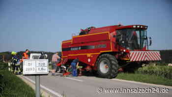 Nach defektem Mähdrescher bei Palling: St2093 wieder frei