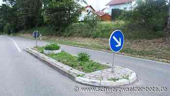 Schelte für Verkehrsinsel: Kritik im Neuweiler Gemeinderat