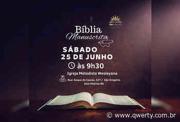 Dom Pedrito recebe o projeto Bíblia manuscrita - qwerty.com.br