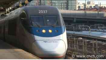 Amtrak Maple Leaf train restarts Canadian service for first time since start of pandemic - CHCH News