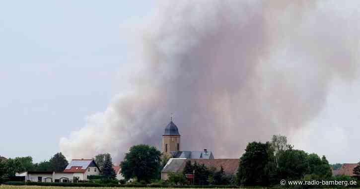 Waldbrand in Gohrischheide ausgebreitet – Hitze und Wind