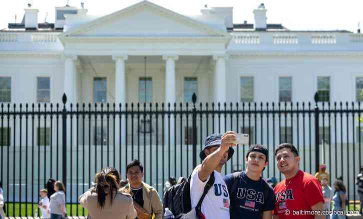 White House To Resume Its Full Tour Schedule Next Month