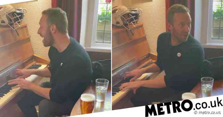 Coldplay’s Chris Martin delights Somerset locals with surprise performance on pub piano while travelling home from Glastonbury