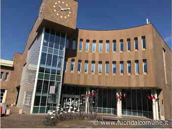 Gorgonzola: l’inaugurazione dell’opera d′arte per il nuovo Municipio - Fuoridalcomune.it