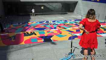 Milano Pride, in piazza Liberty "Love is love": l'opera di street art per l'inclusione - La Repubblica