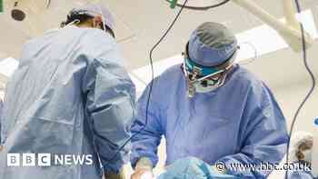NHS patients to be offered chance to travel for surgery