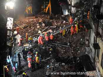 Four storey building collapses in Mumbai; 12 rescued, 10 feared trapped - Business Standard