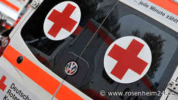 Radlader überschlägt sich und landet in Bach – Schechener (36) verletzt