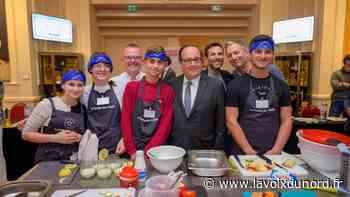 Hautmont : quatre collégiens de Ronsard brillent lors d'un concours de cuisine devant François Hollande - La Voix du Nord