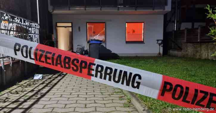 Seniorin getötet: Flüchtiger Axtmörder beteiligt?