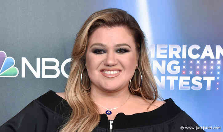 Kelly Clarkson's Producer Explains Why She Wasn't at Daytime Emmys 2022 After Winning Two Awards