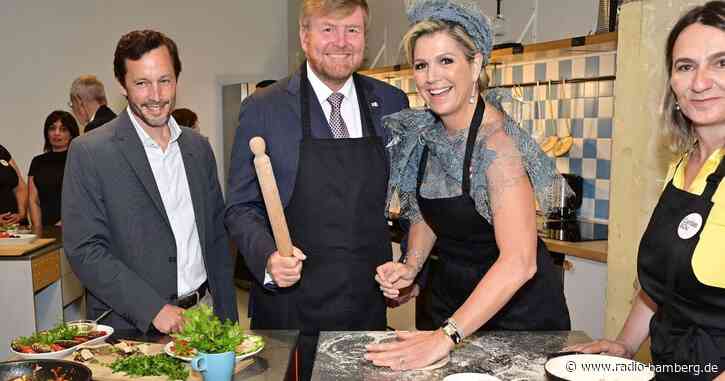 König Willem-Alexander schwingt das Nudelholz