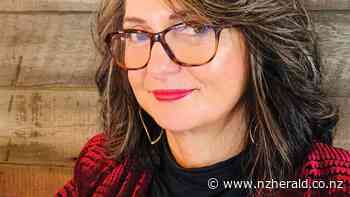 Author interview: Rosetta Allan discusses her latest novel, Crazy Love - Stratford Press