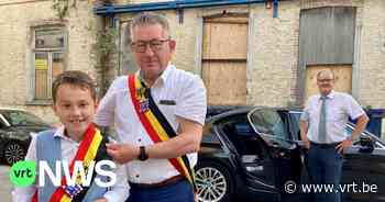Achtjarige Julien is burgemeester-voor-een-dag van Brugge: "Mijn eerste beslissing? Gratis abonnementen van Club Brugge uitdelen!" - Vlaamse Radio- en Televisieomroeporganisatie