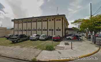 Homem é preso após ameaçar matar companheira em Lorena - Band Jornalismo