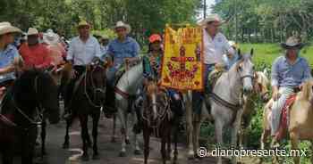 Realizan tradicional y primera cabalgata en honor a San Pedro Apóstol - Diario Presente