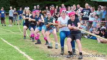Sportfest in Monakam: Tauziehturnier erst im Stechen entschieden