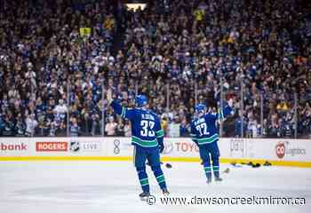 Sedins, Luongo, Alfredsson headline Hockey Hall of Fame's 2022 class - Dawson Creek Mirror