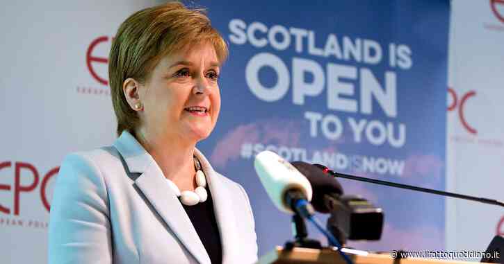 La Scozia chiederà un nuovo referendum per l’indipendenza da Londra: l’annuncio della premier. Johnson: “Non è tempo di parlarne”