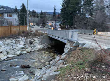 Nanaimo Bridge is coming down in Penticton as part of ongoing creek restoration work - Penticton News - Castanet.net