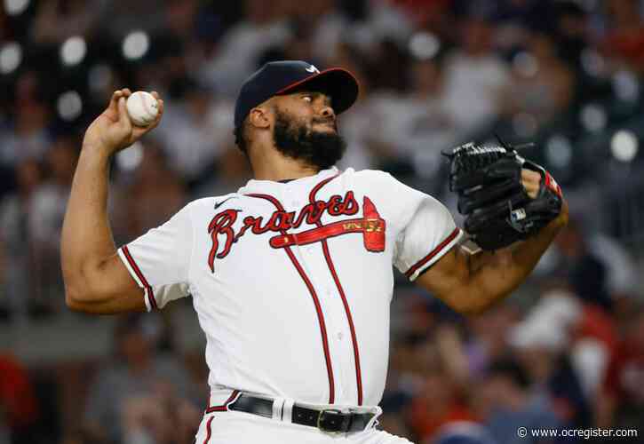 Braves closer Kenley Jansen placed on 15-day IL with irregular heartbeat