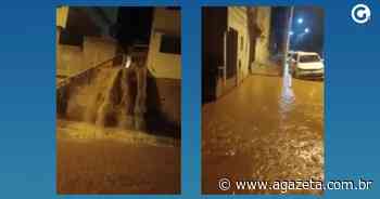 Vídeo: água invade ruas e casas após rompimento de adutora em Colatina - A Gazeta ES