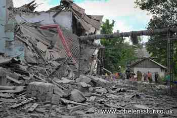 Russia 'pouring fire' on eastern Ukrainian city as offensive mounts - St Helens Star
