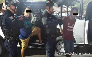 Detienen a dos hombres por presuntamente asaltar a un joven en Monterrey - Telediario CDMX
