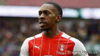 Mickel Miller: Plymouth Argyle sign former Rotherham winger