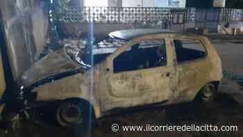 Ardea, ‘fuochi’ dopo il voto: incendiata un’auto davanti al seggio (FOTO) - Il Corriere della Città