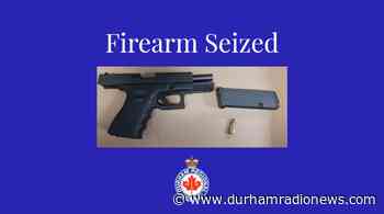 Oshawa man charged after Durham police discover loaded gun in car - durhamradionews.com