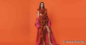 Mode-Trend 2022: Big Red Dresses! Diese Kleider setzen im Sommer ein opulentes Statement - ELLE