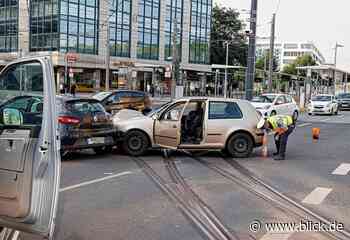Schwerer Verkehrsunfall in Chemnitzer Innenstadt | blick.de - Chemnitz - Blick.de